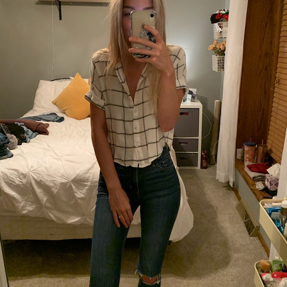 Black and White Grid Button Up